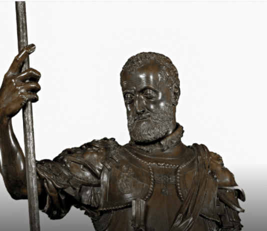 La escultura de Carlos V y el furor: una extraordinaria alegoría imperial