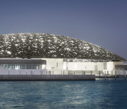 Inauguración del Louvre Abu Dhabi: el primer museo universal del mundo árabe